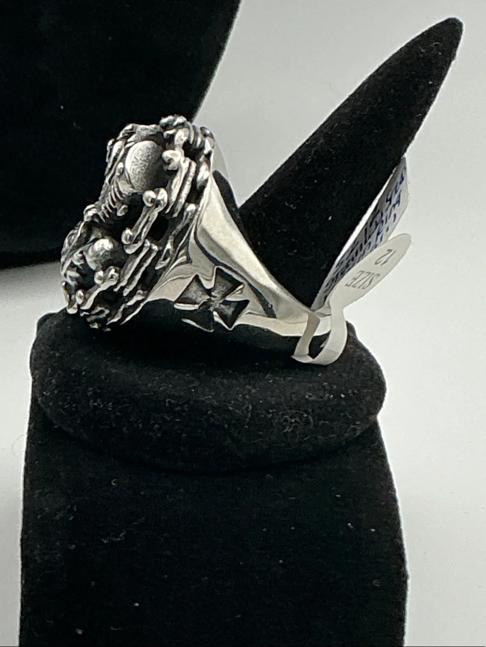 Men's Stainless Steel Engine-Emblem Statement Ring - Sz 12